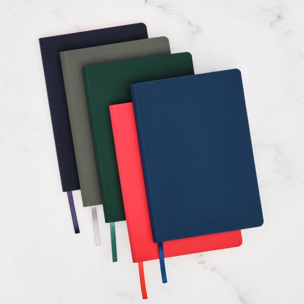 Ежедневник Latte soft touch недатированный, серый/красный