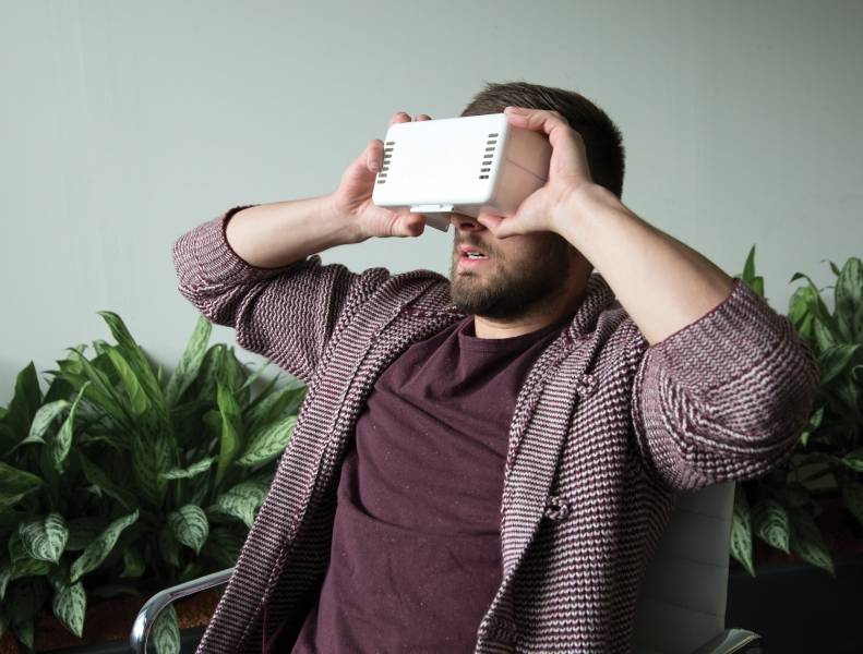 Универсальные очки Virtual reality