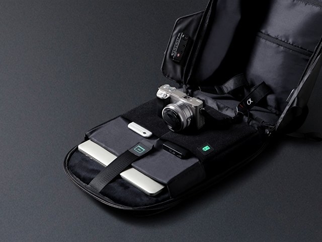 Водостойкий антикражный рюкзак Hipack для ноутбука 15.6", черный