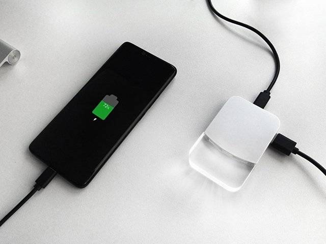 USB хаб «Mini iLO Hub», белый