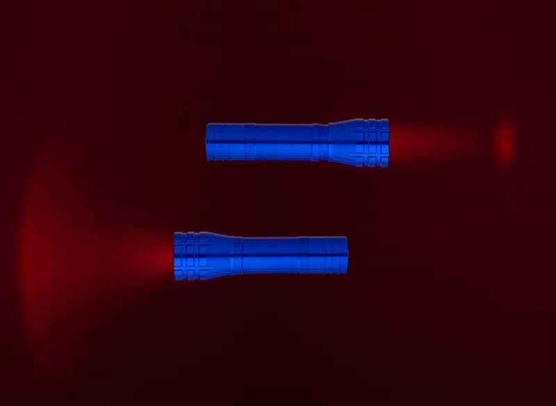 Фонарик с фокусировкой луча Beaming, синий