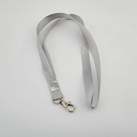 Шнур для бейджа 1,5см с метал.карабином (светло-серый)